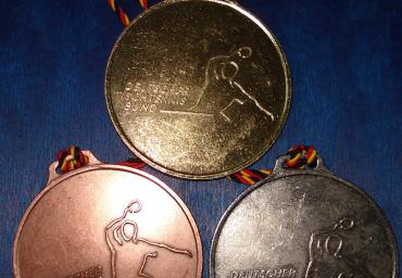 2000 set of DTTB medals new