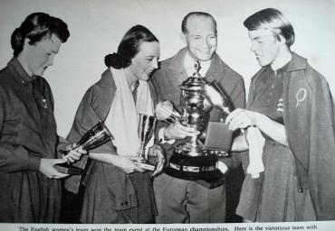 1d 1958 Europameisterinnen England mit Barna